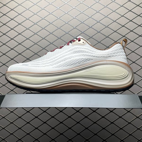 Nike ZoomX Streakfly - White/Brown