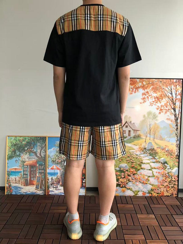 TOP PANTS Burberry T-SHIRT SHORTS 66012136