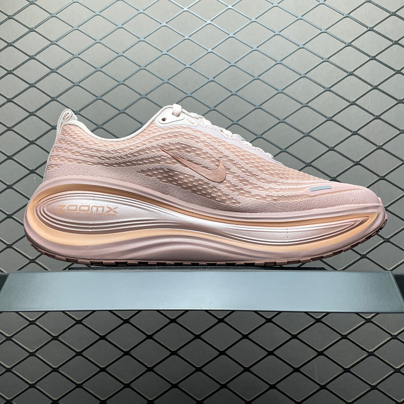 Nike ZoomX Morpho - Barely Rose/Cream