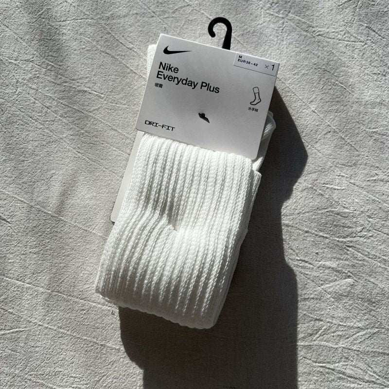 Nike Sportswear Chunky Knit Crew Socks