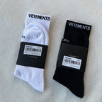 VETEMENTS Ribbed Crew Socks Black White