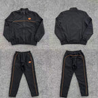 Syna-World Tracksuit - Black