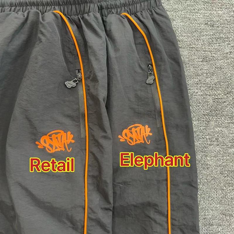 Syna-World Tracksuit - Black