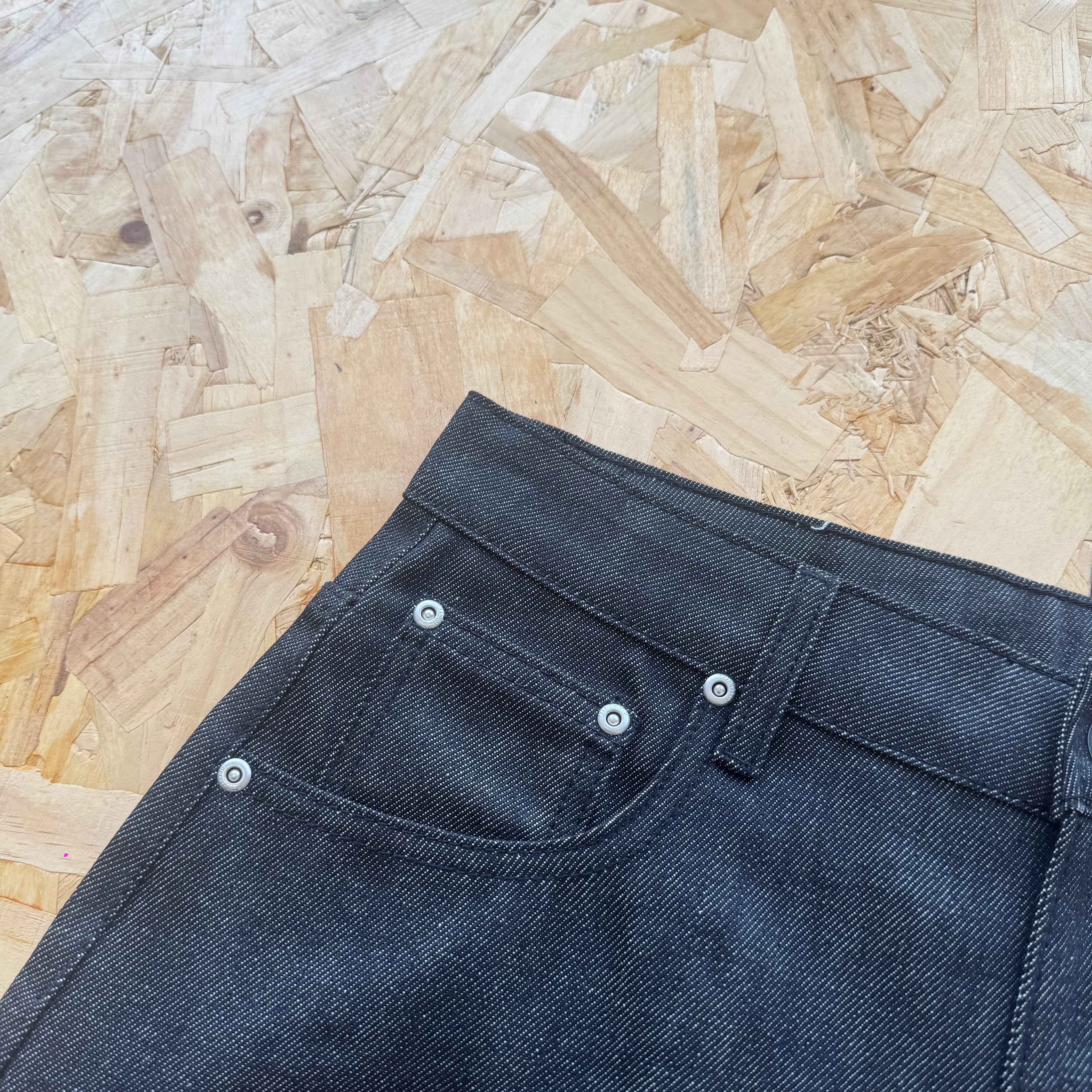 Derschutze Blossom Raw Denim - Dark Wash