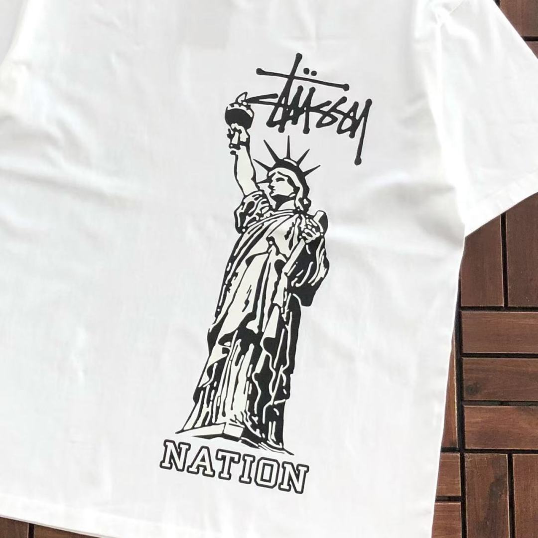 Skeleton Graphic Stussy T-Shirt