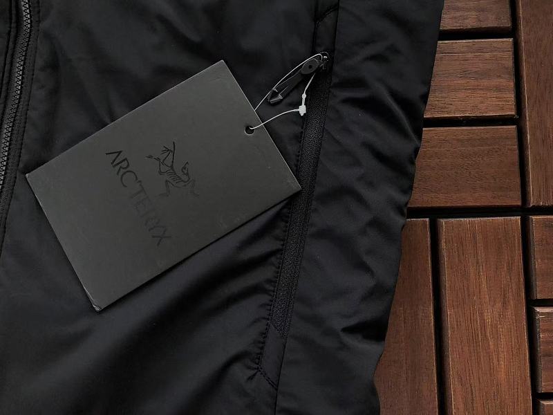 Arc'teryx Black Insulated Hooded Jacket