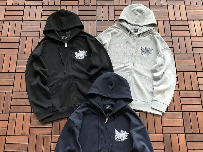 Arc'teryx Graphic Pullover Hoodie
