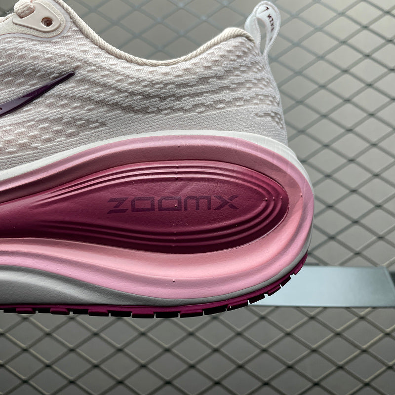 Nike ZoomX Morpho - White/Mauve-Pink