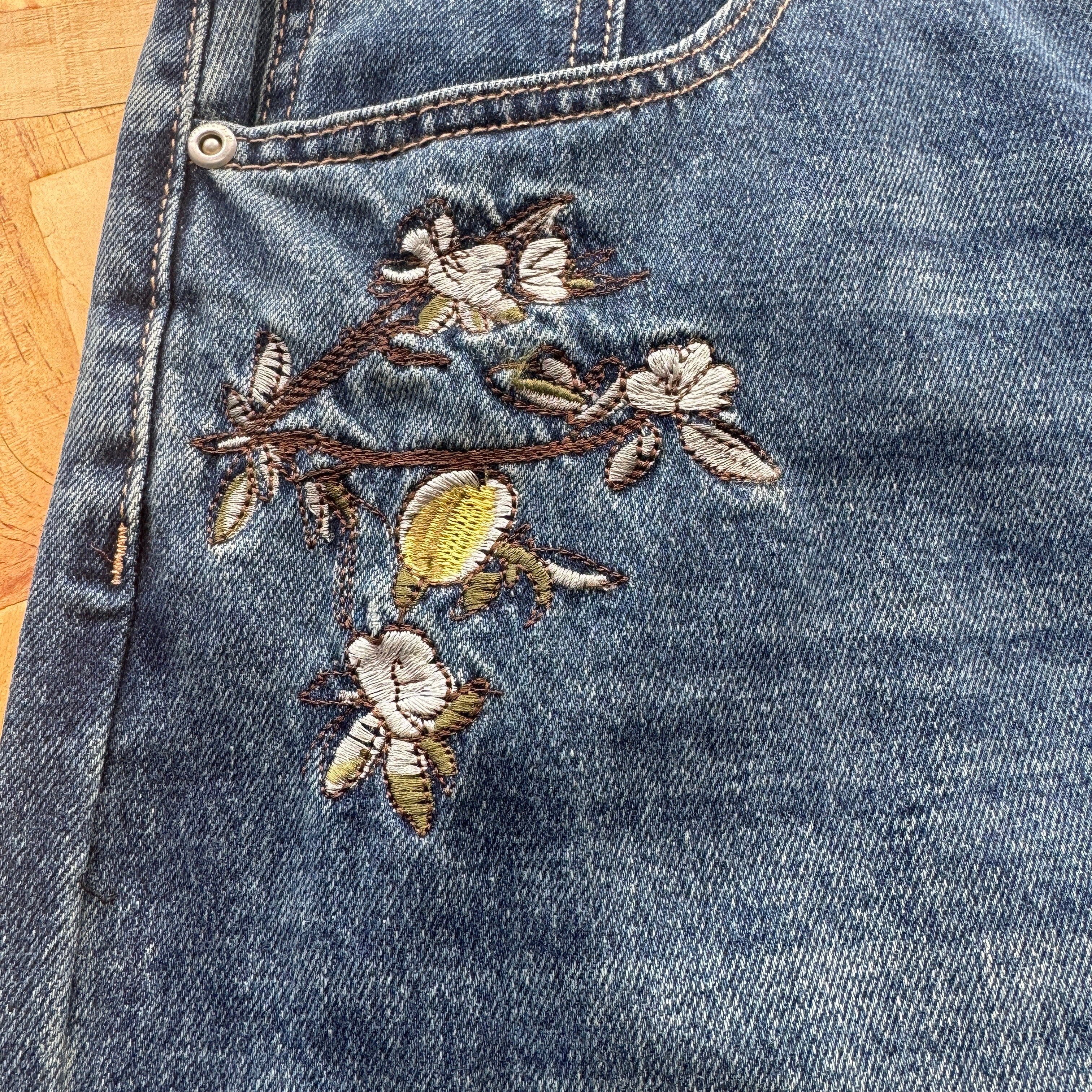 Derschutze Garden of Eden Denim - Blue Wash