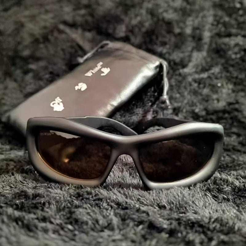 Premium Accessories - Black/Brown