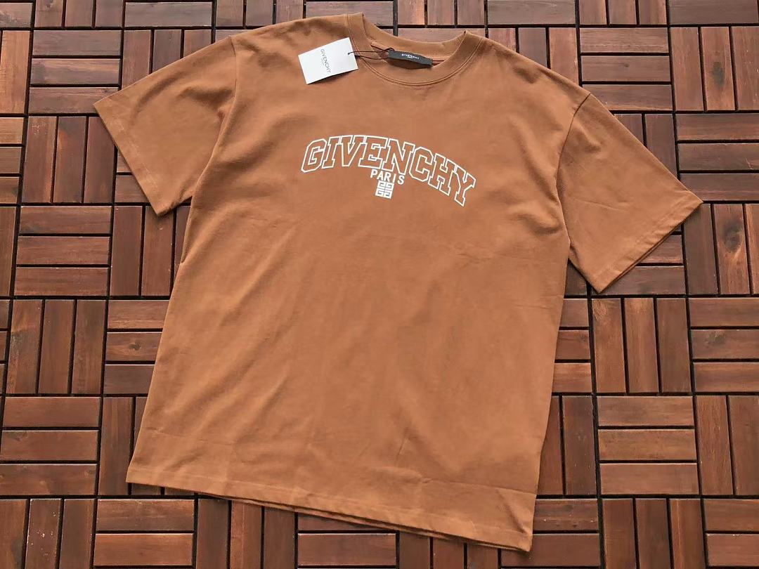 Curved Logo Givenchy T-Shirt