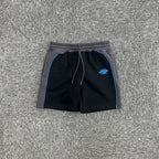 Syna-World Shorts - GreyBlack