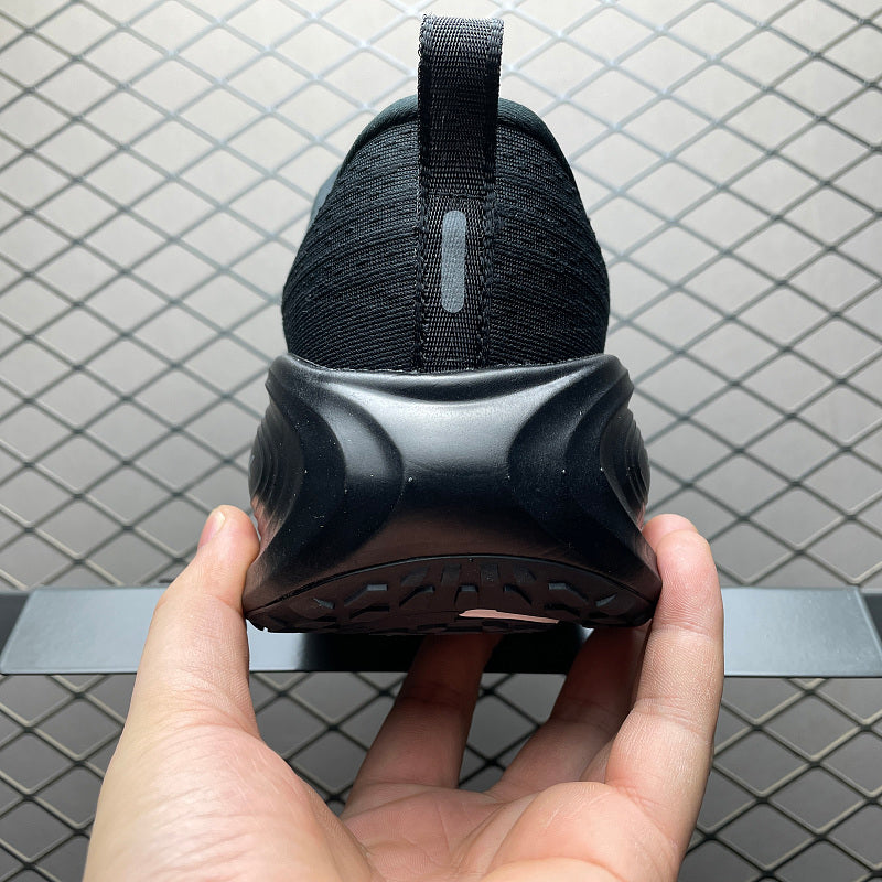 Nike ZoomX Morpho - Black/Dark Grey
