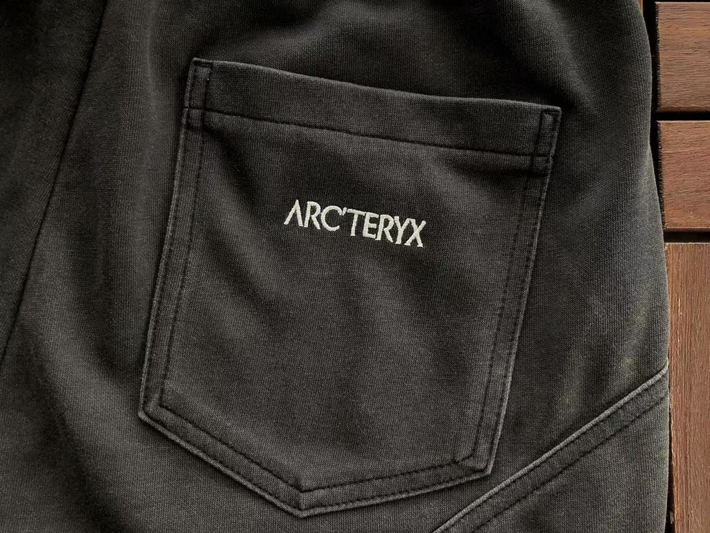 Arc'teryx Logo Patch Sweat Shorts