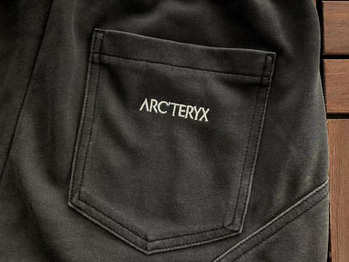 Arc'teryx Logo Patch Sweat Shorts