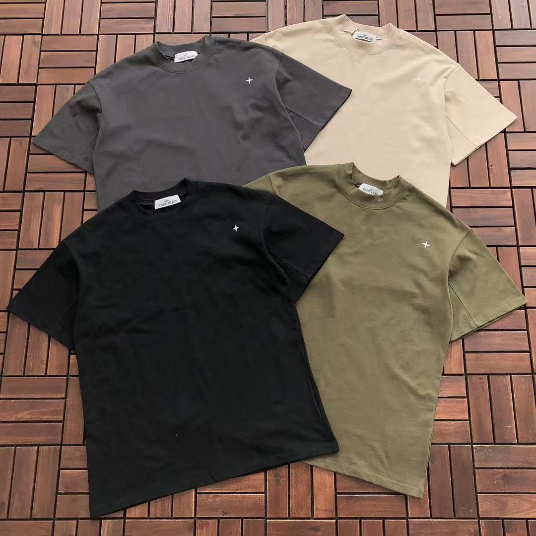 Black Stone Island Graphic T-Shirt