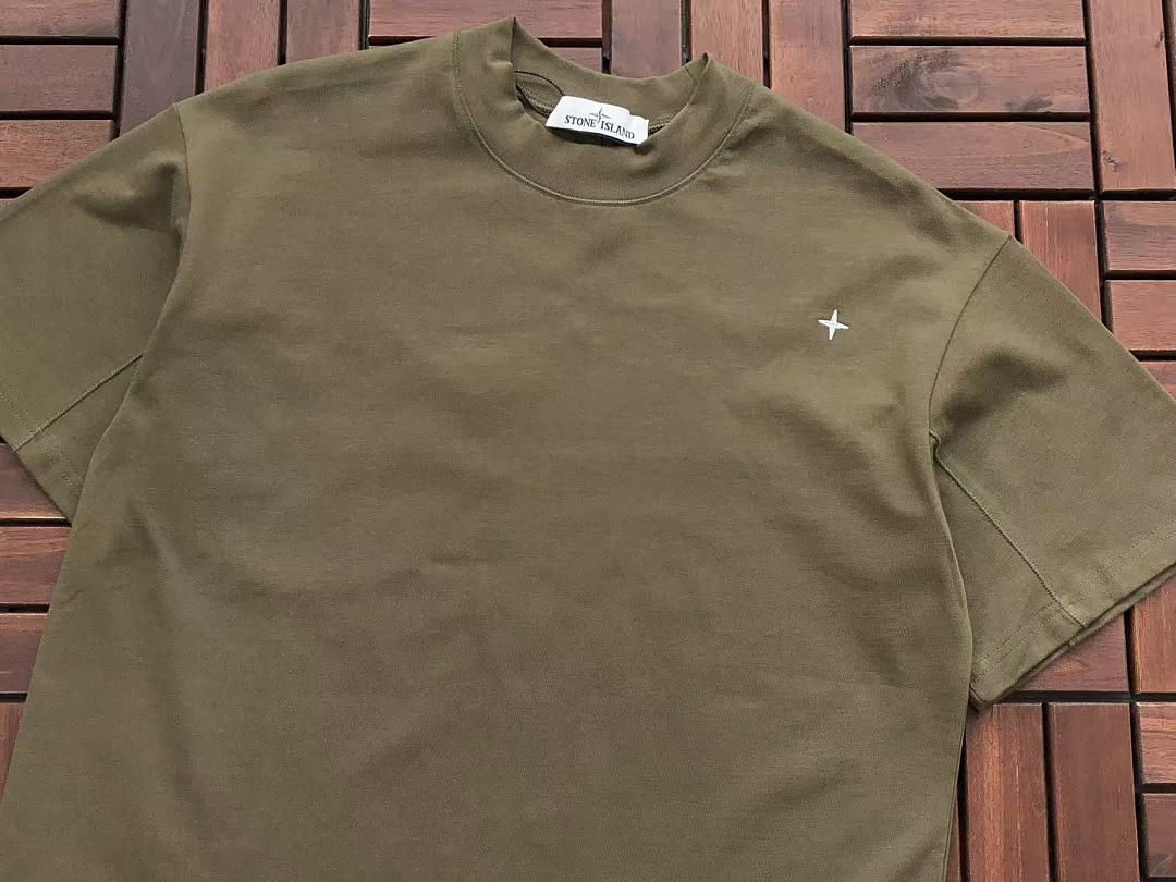 Black Stone Island Graphic T-Shirt