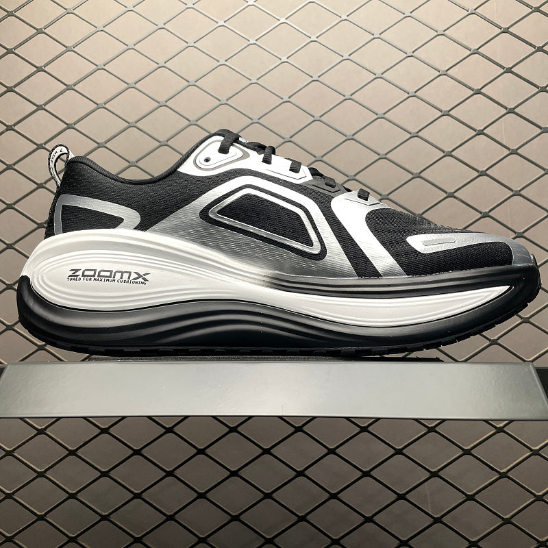 Nike ZoomX Streakfly - Black/Silver/Red