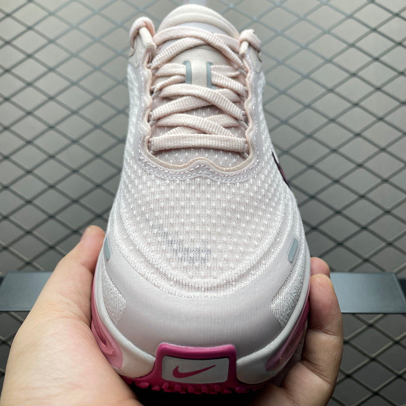 Nike ZoomX Morpho - White/Mauve-Pink