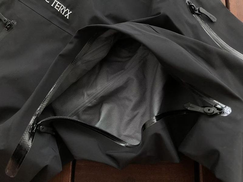 Arc'teryx Hooded Jacket