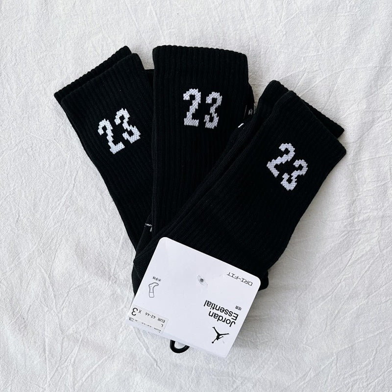 Jordan Essential Crew Socks - Black/White/Red