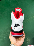 Nike Air Jordan 5 Retro - Fire Red