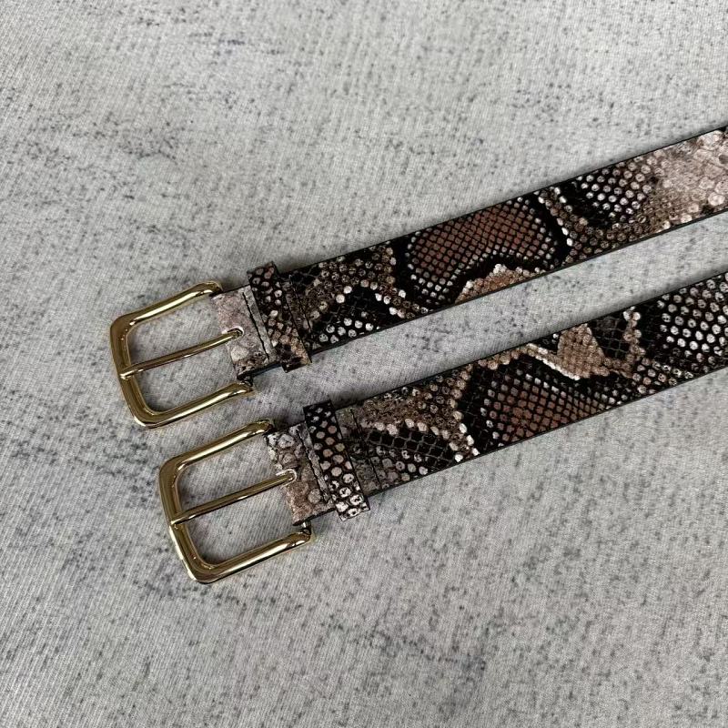 Unknown Brand Snakeskin-Embossed Belt - Taupe/Brown