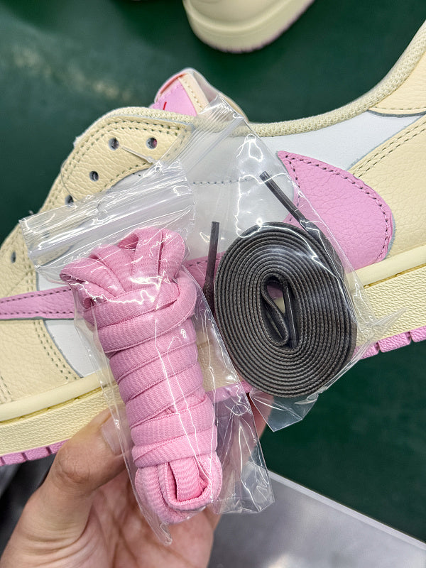 Air Jordan 1 Low OG - Yellow Toe/Pink