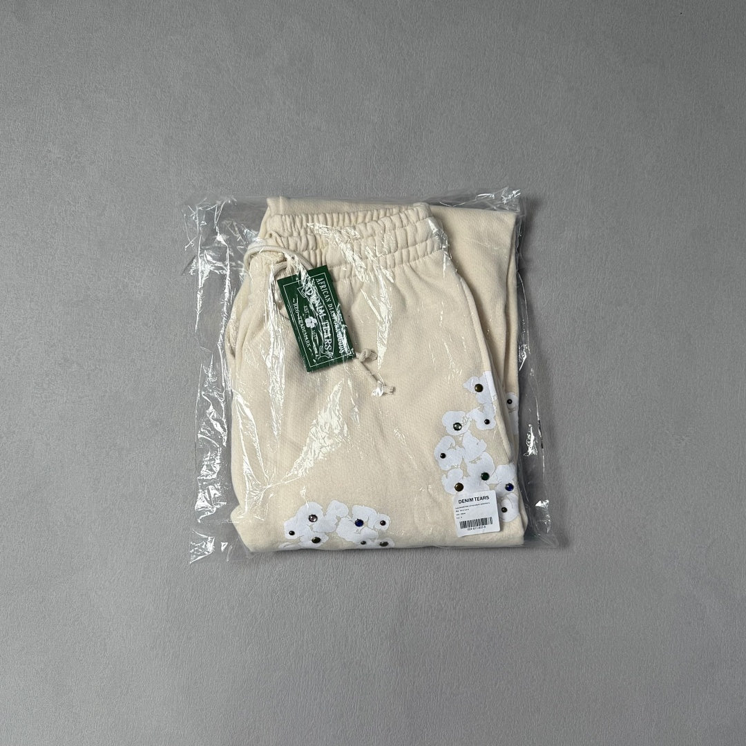Rhinestone Cotton Wreath Zip Hoodie
