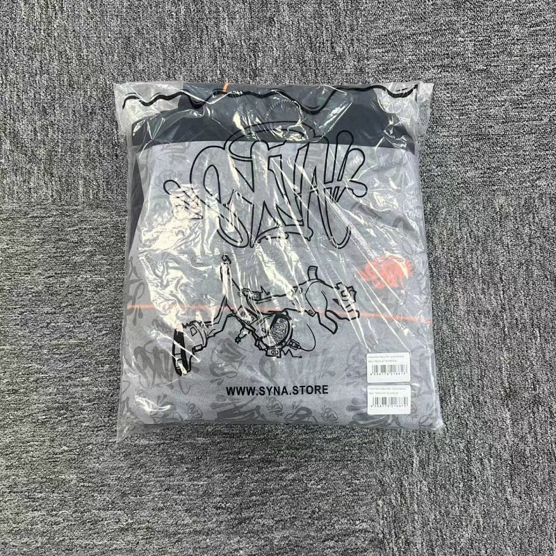 Syna-World Tracksuit - Black