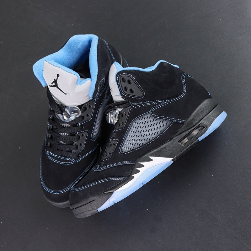 Nike Air Jordan 5 Retro - University Blue/Black