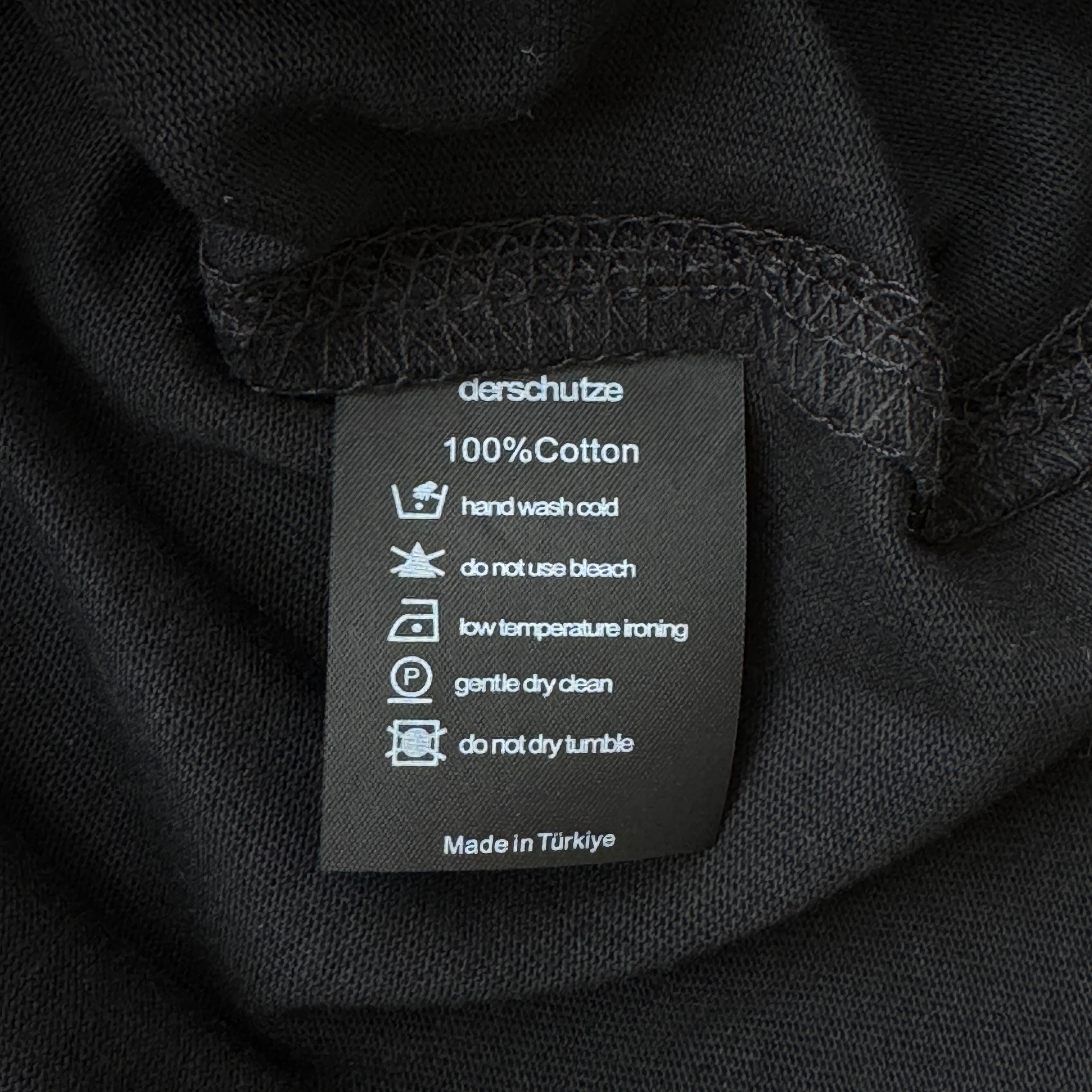 Derschutze Awakening V2 T-Shirt - Black/Purple