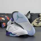 Nike Air Jordan 5 Retro - White/Grape