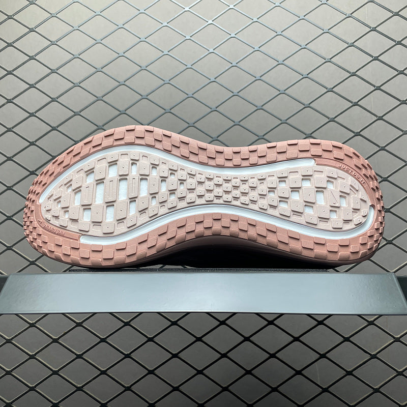 Nike ZoomX Morpho - Barely Rose/Cream