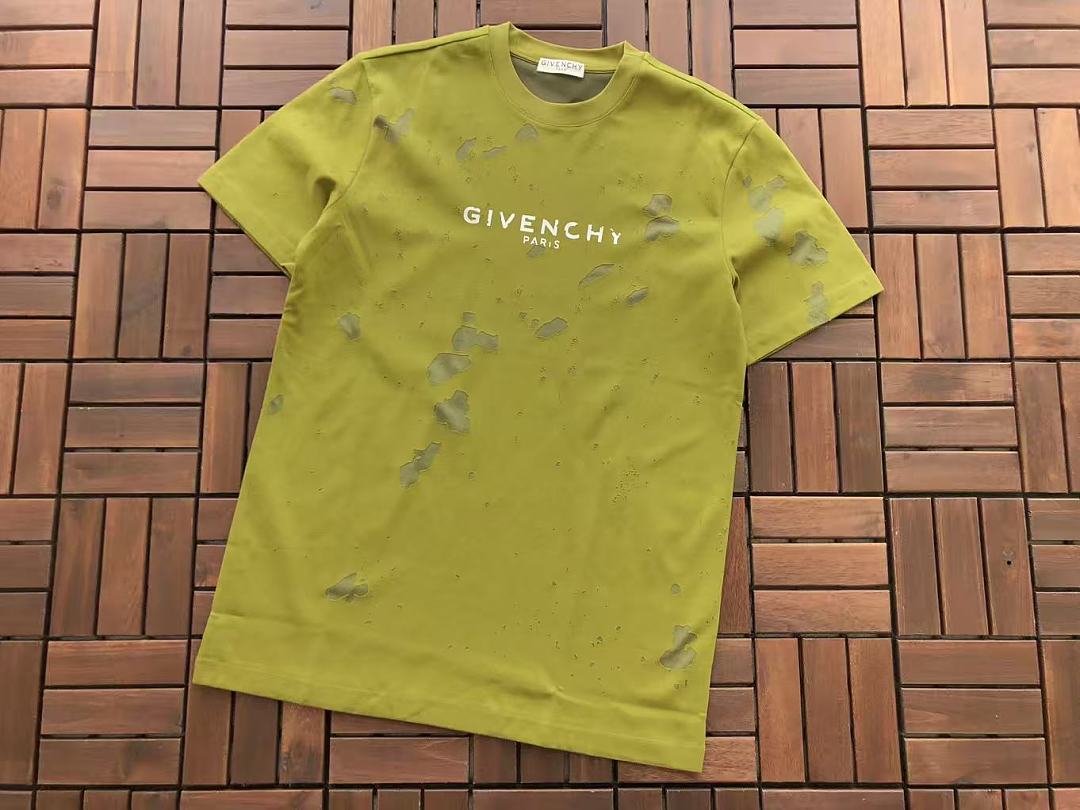 Multicolor Small Logo Givenchy T-Shirt