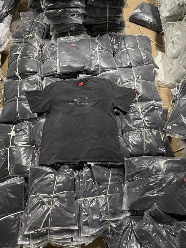Oakley Logo T-Shirt - Black