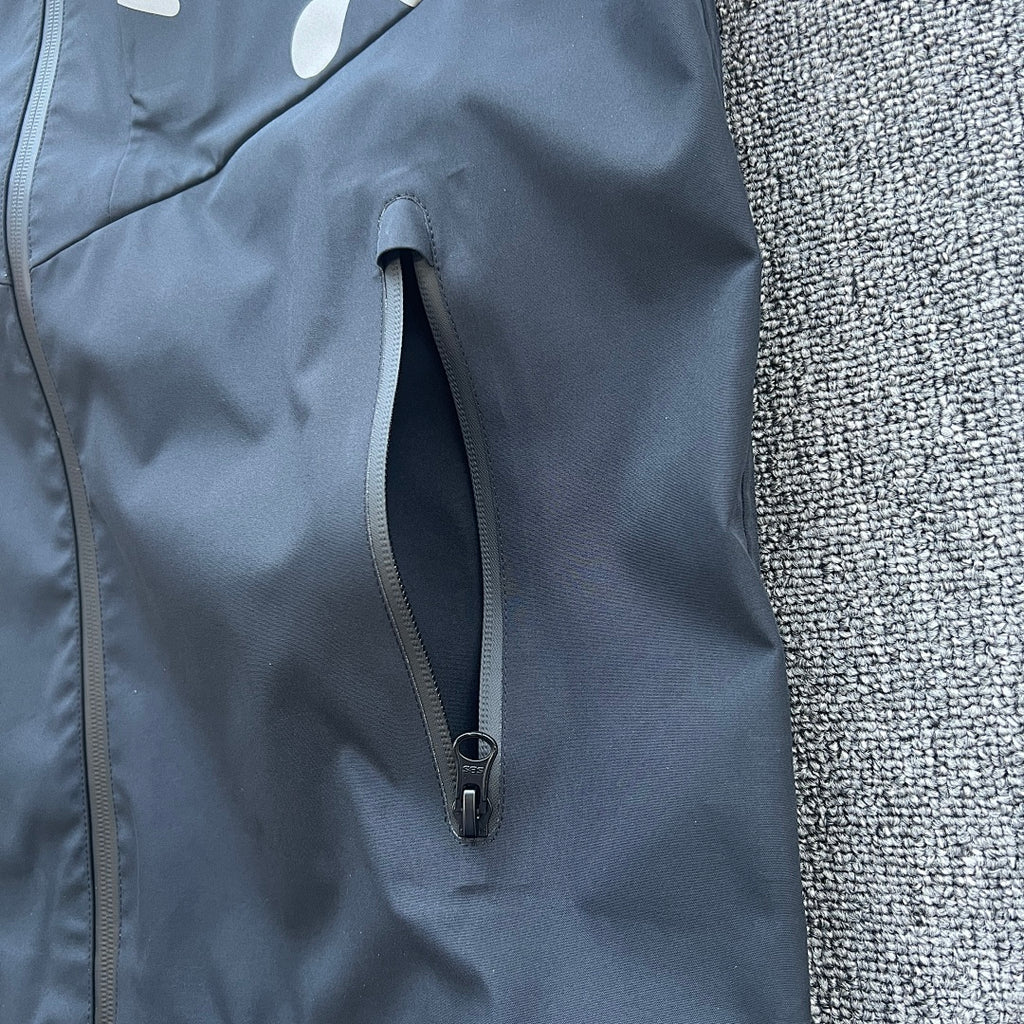 Trek Jacket Black