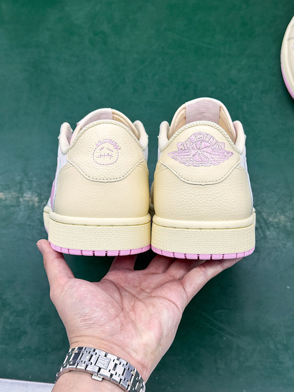 Air Jordan 1 Low OG - Yellow Toe/Pink