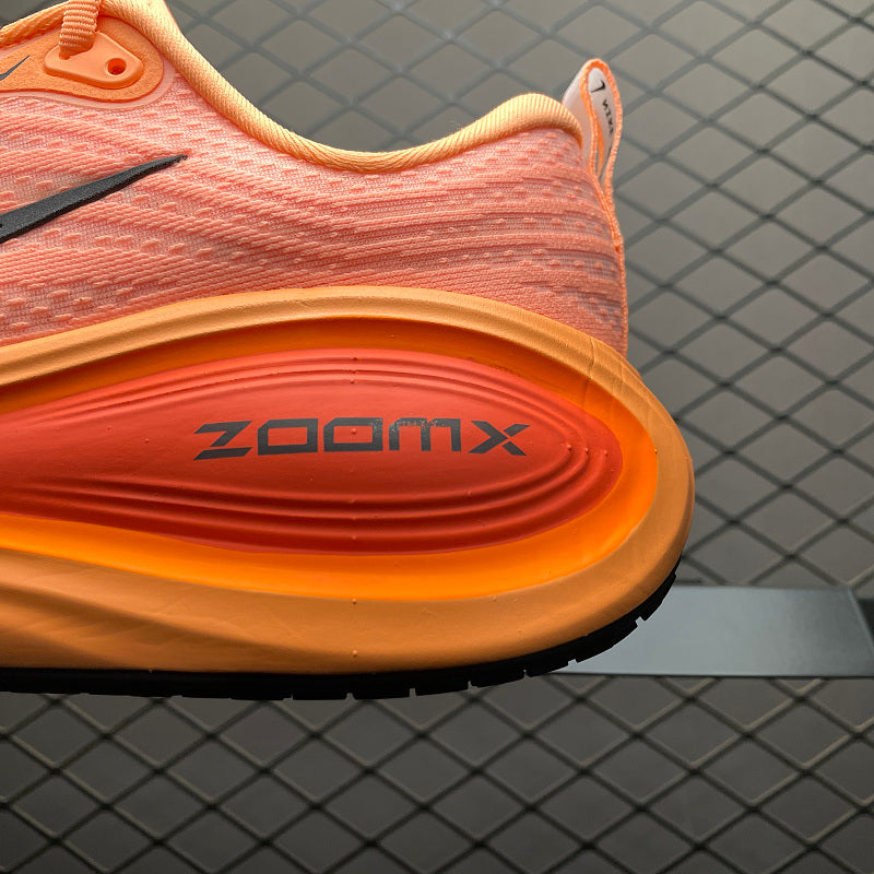 Nike ZoomX Morpho - Peach/Orange