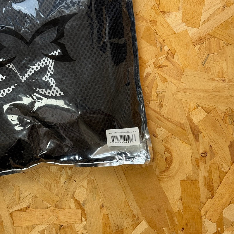 Mertra Layered Longsleeve - Black/White