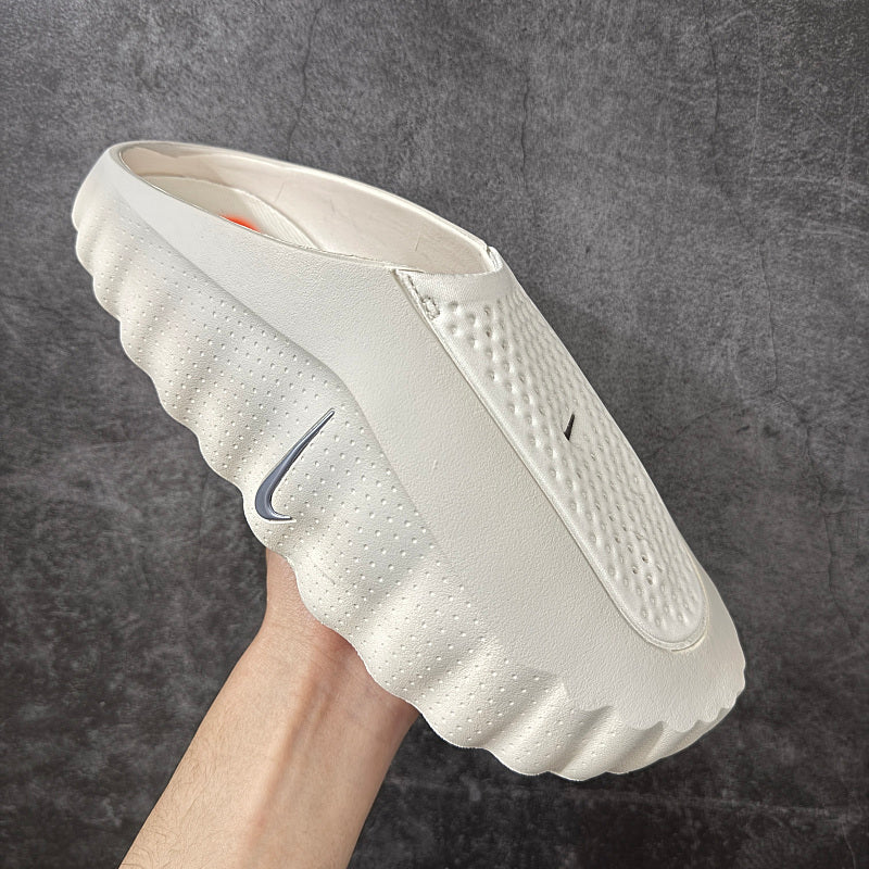 Nike Air Mule - Sail/Orange