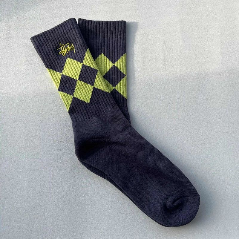 Argyle Pattern Crew Socks 3-Pack