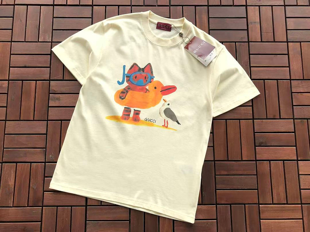 Black White Red Logo Gucci T-Shirt