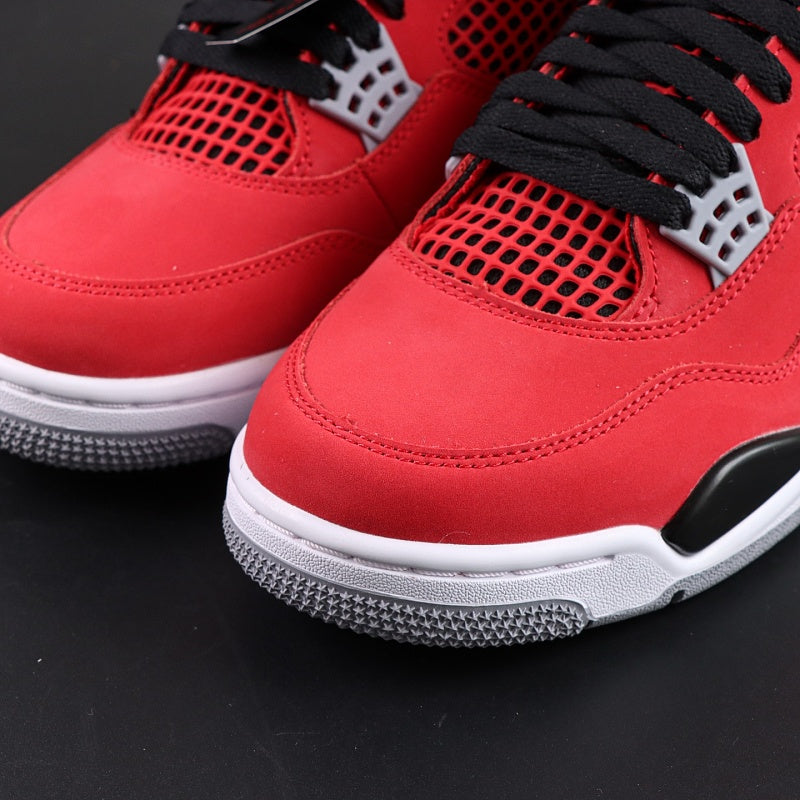 Air Jordan 4 Retro - Toro Bravo Fire Red/Black/Cement Grey
