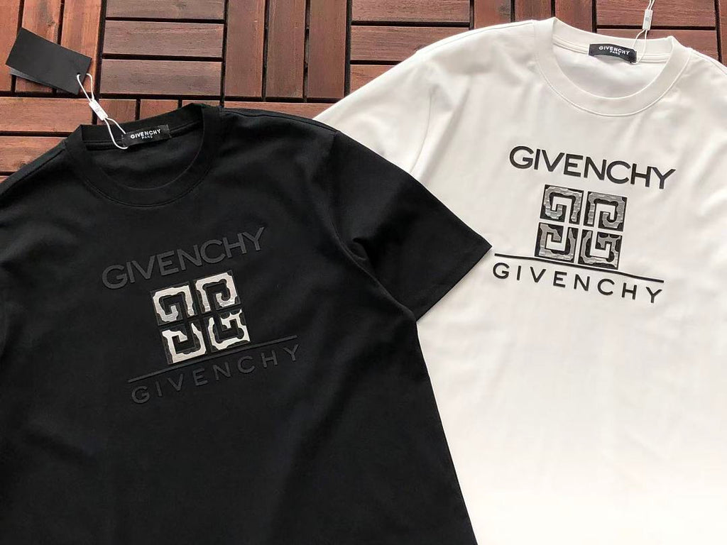 Black White Cube Logo Givenchy T-Shirt