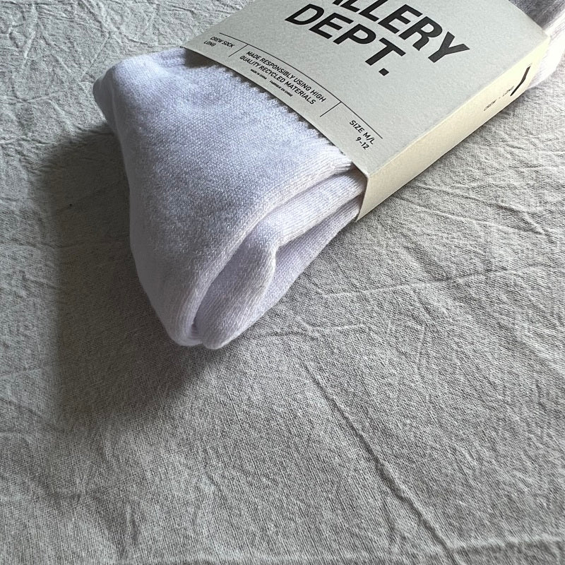 Art That Kills Crew Socks - Black/White