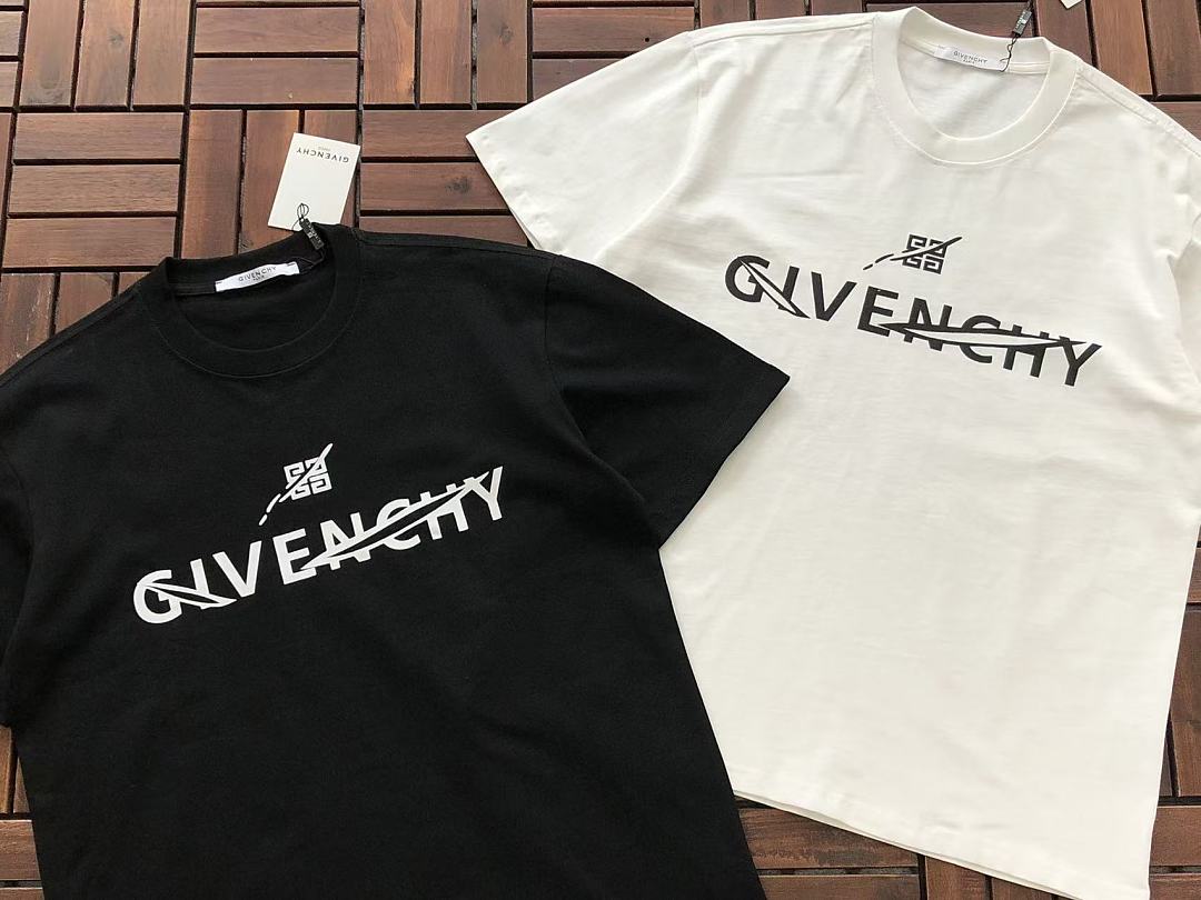 White Black Logo Givenchy T-Shirt