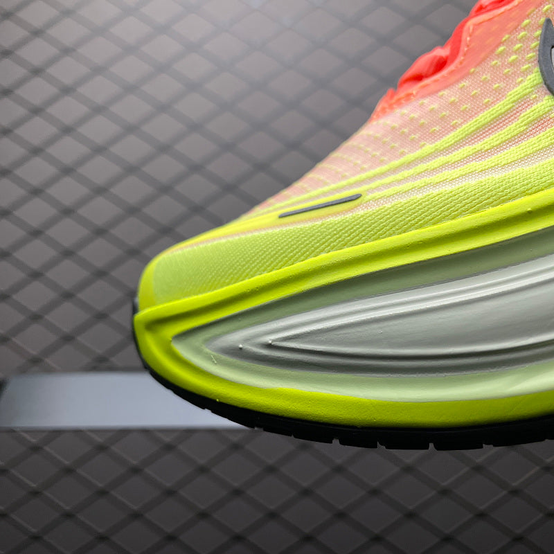 Nike ZoomX Morpho - Coral/Volt