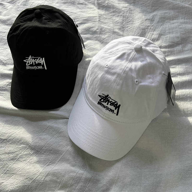 Premium Hat - Black/White