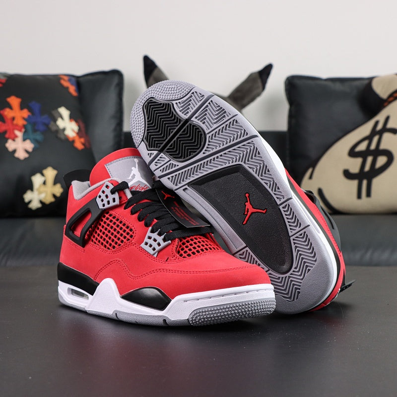 Air Jordan 4 Retro - Toro Bravo Fire Red/Black/Cement Grey